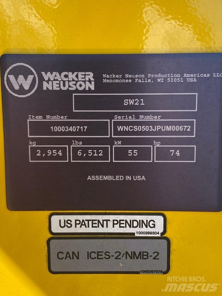 Wacker Neuson SW21 Krautuvai su šoniniu pasukimu