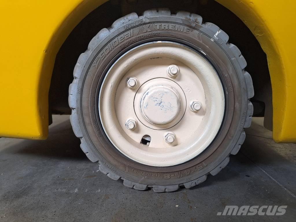 Yale ERP 16 VT Elektriniai šakiniai krautuvai