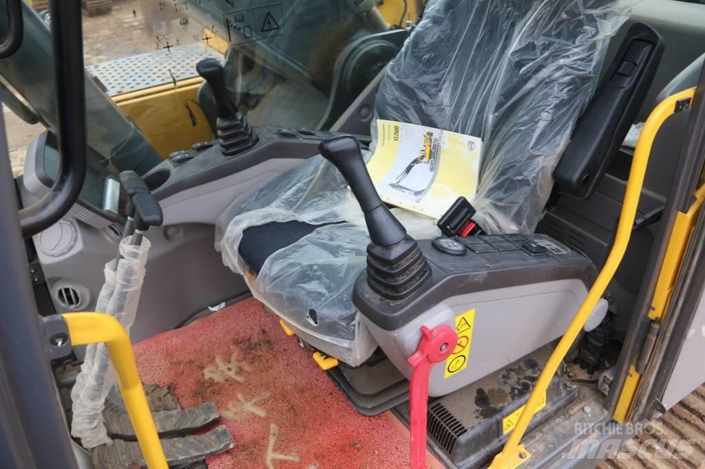 Volvo EC250 Vikšriniai ekskavatoriai