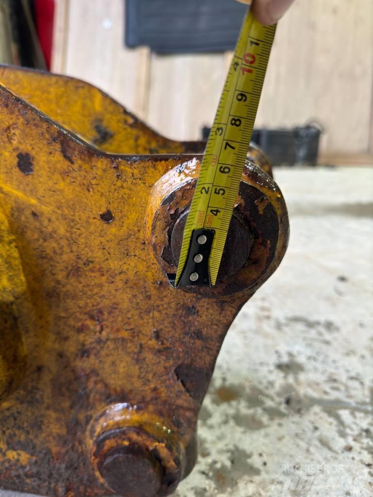 JCB breaker Hidrauliniai kūjai / Trupintuvai