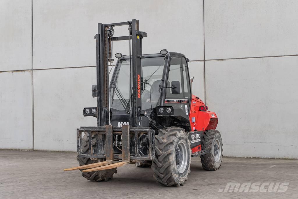 Manitou M 30-4 Dyzeliniai krautuvai