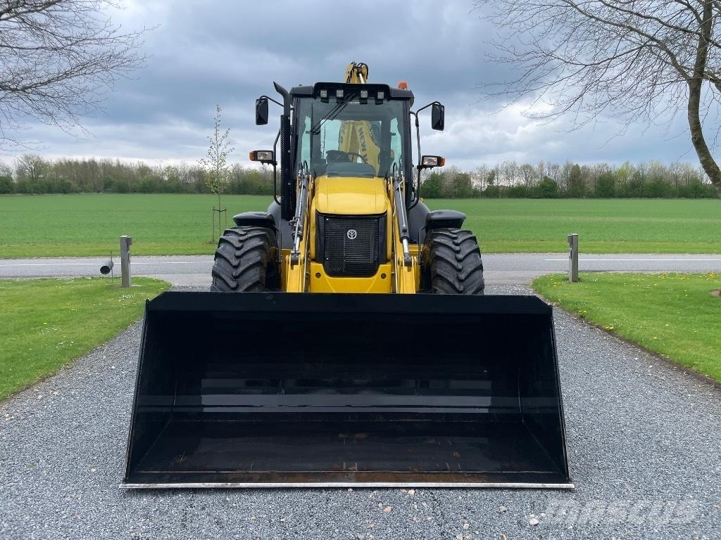 New Holland B115C Ekskavatoriniai krautuvai