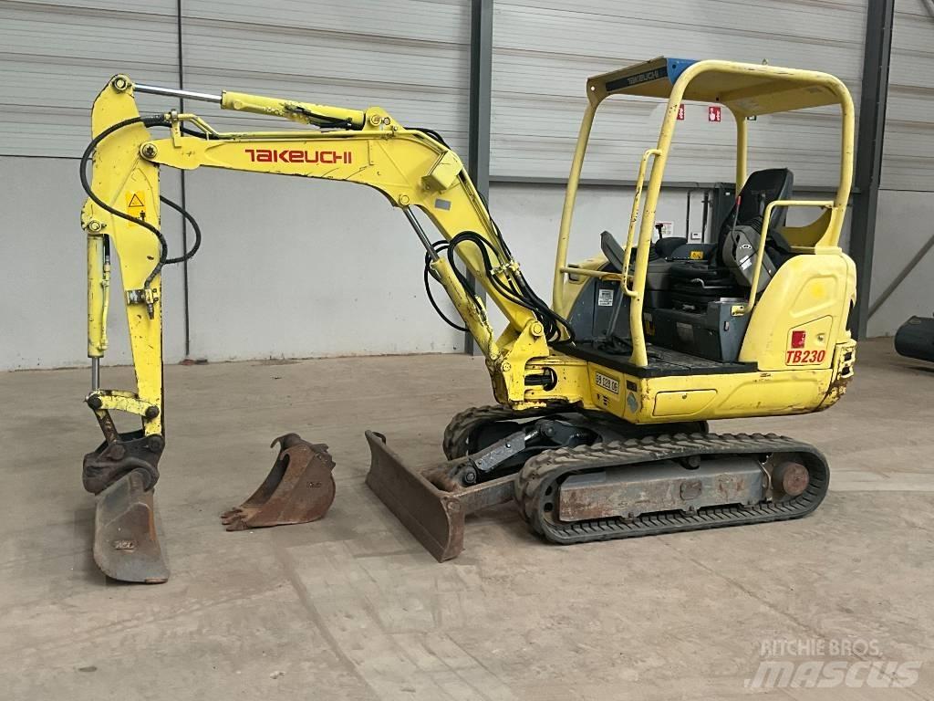 Takeuchi TB 230 Mini ekskavatoriai < 7 t