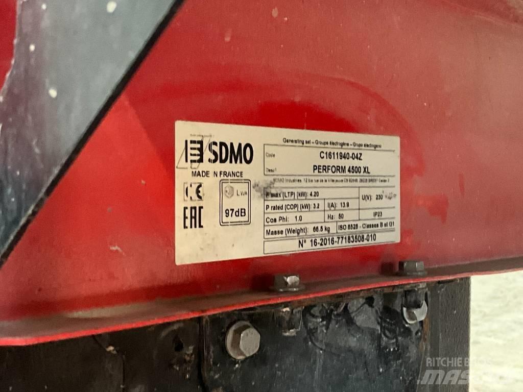 Sdmo perform 4500 XL Benzininiai generatoriai