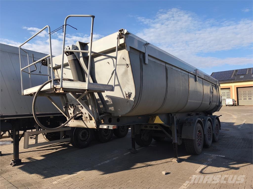 Schmitz SKI Dengtos priekabos