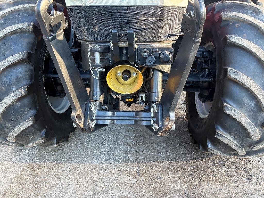 Case IH Puma 240 CVX Traktoriai