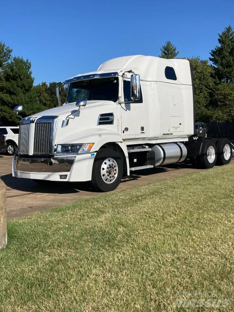 Western Star 5700 XE Naudoti vilkikai