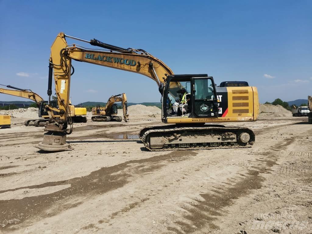 CAT 320 F Vikšriniai ekskavatoriai