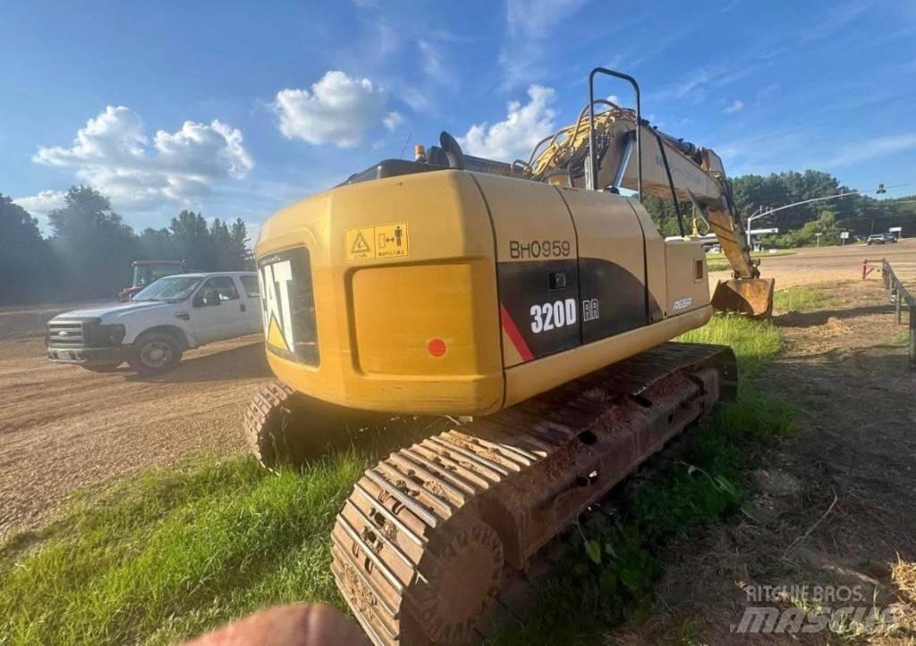 CAT 320 D LRR Vikšriniai ekskavatoriai