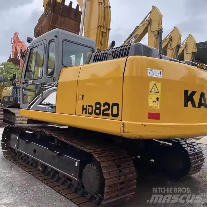 Kato HD820 Vikšriniai ekskavatoriai