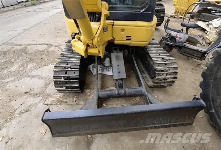 Komatsu PC35 Mini ekskavatoriai < 7 t