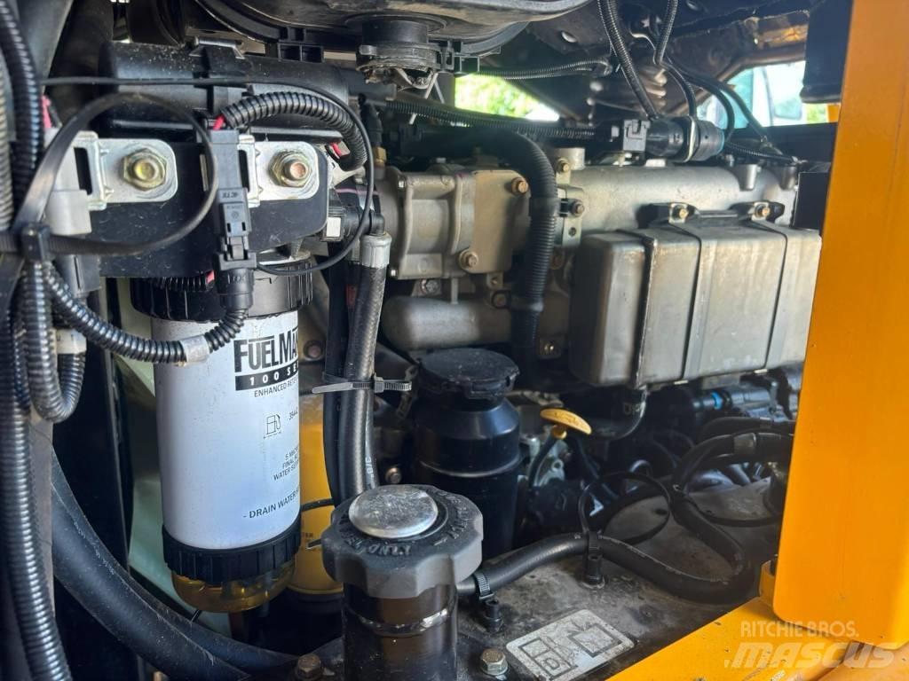 JCB Vibromax 6 ST Karjeriniai savivarčiai
