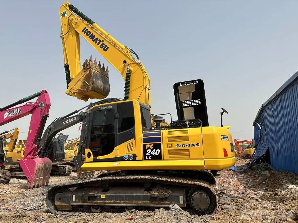 Komatsu PC 240 Vikšriniai ekskavatoriai