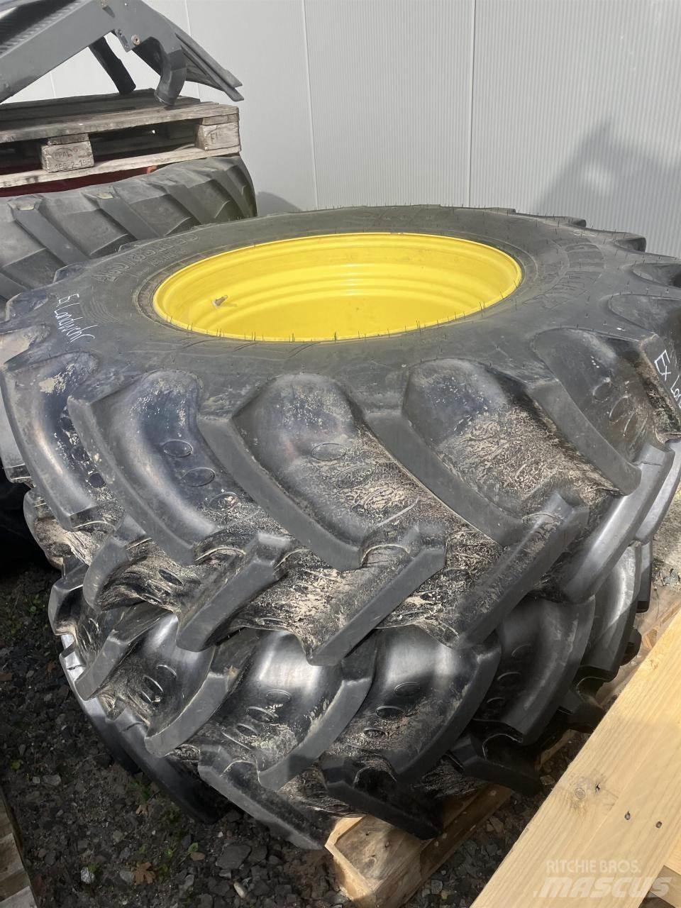 BKT 460/85R30 Padangos, ratai ir ratlankiai