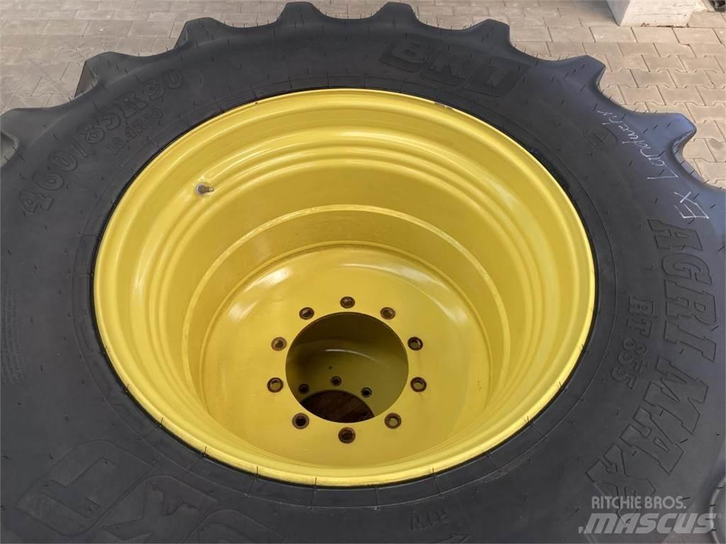 BKT 460/85R30 Padangos, ratai ir ratlankiai