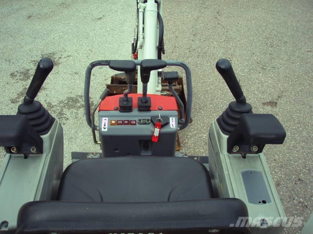 Takeuchi TB 210 R Mini ekskavatoriai < 7 t