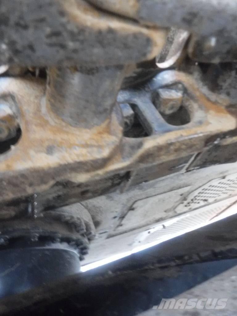 Hitachi ZX 210 LC-7 Vikšriniai ekskavatoriai