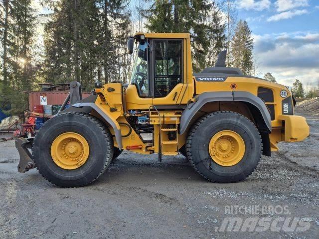 Volvo L110H Naudoti ratiniai krautuvai