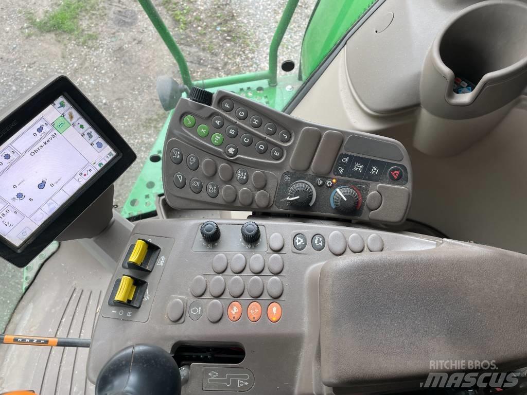 John Deere W 540 Derliaus nuėmimo kombainai