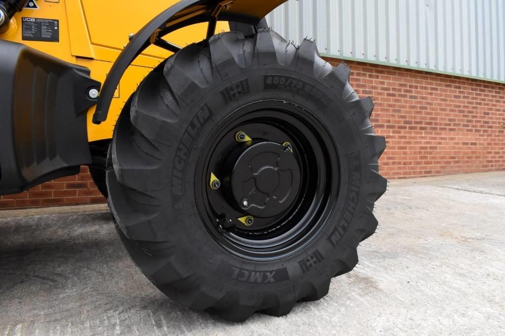 JCB 3 CX Statyba - Kita
