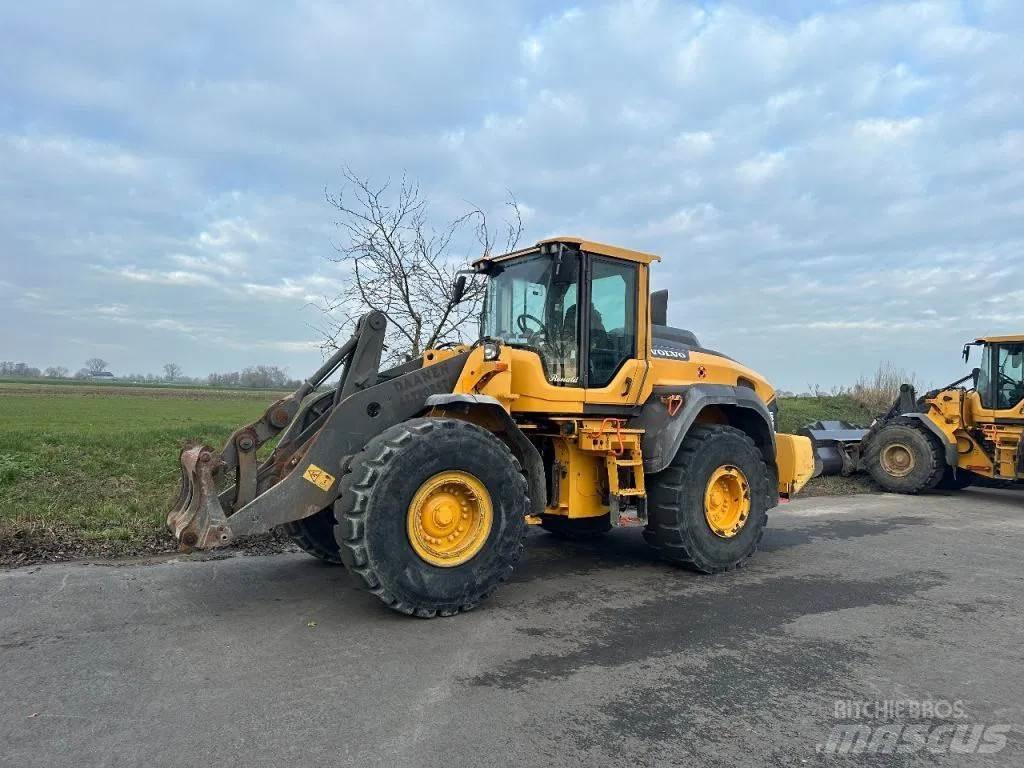 Volvo L120 H Naudoti ratiniai krautuvai