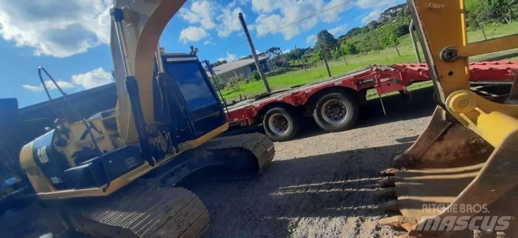 CAT 312 D2L Vikšriniai ekskavatoriai