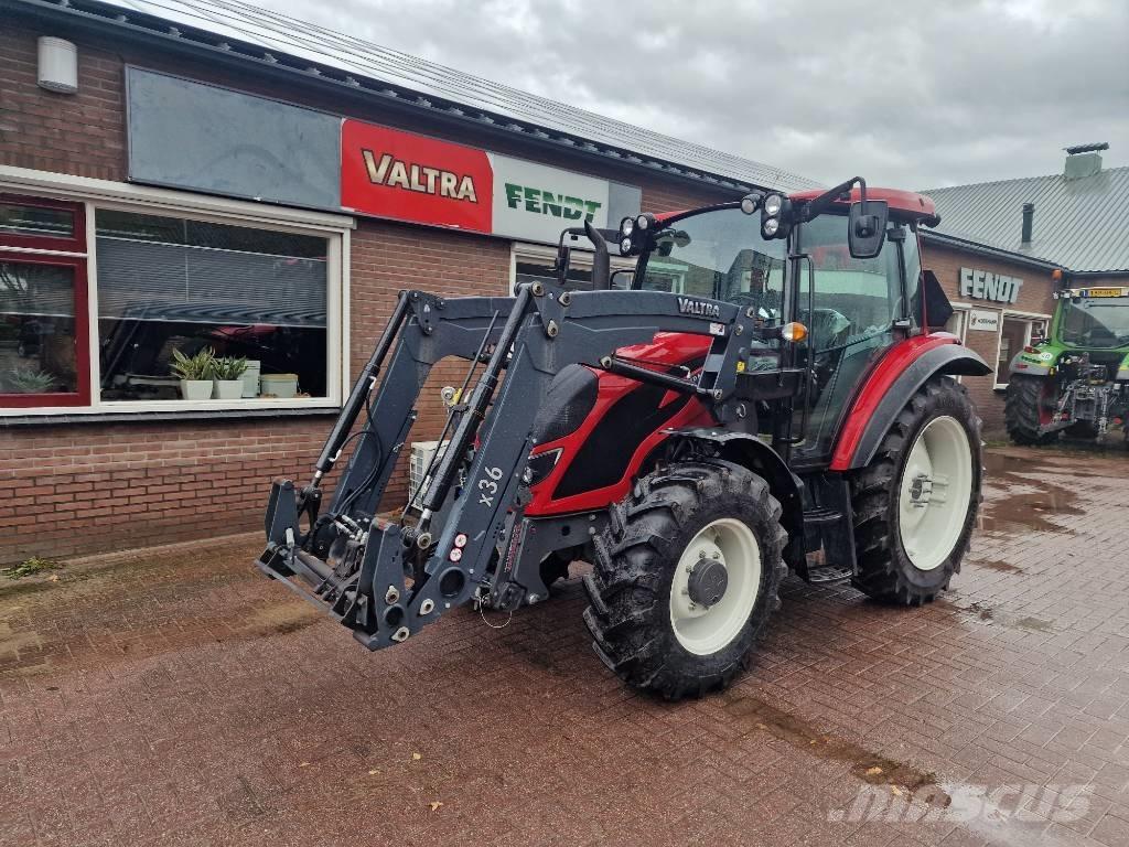 Valtra A 94 Traktoriai