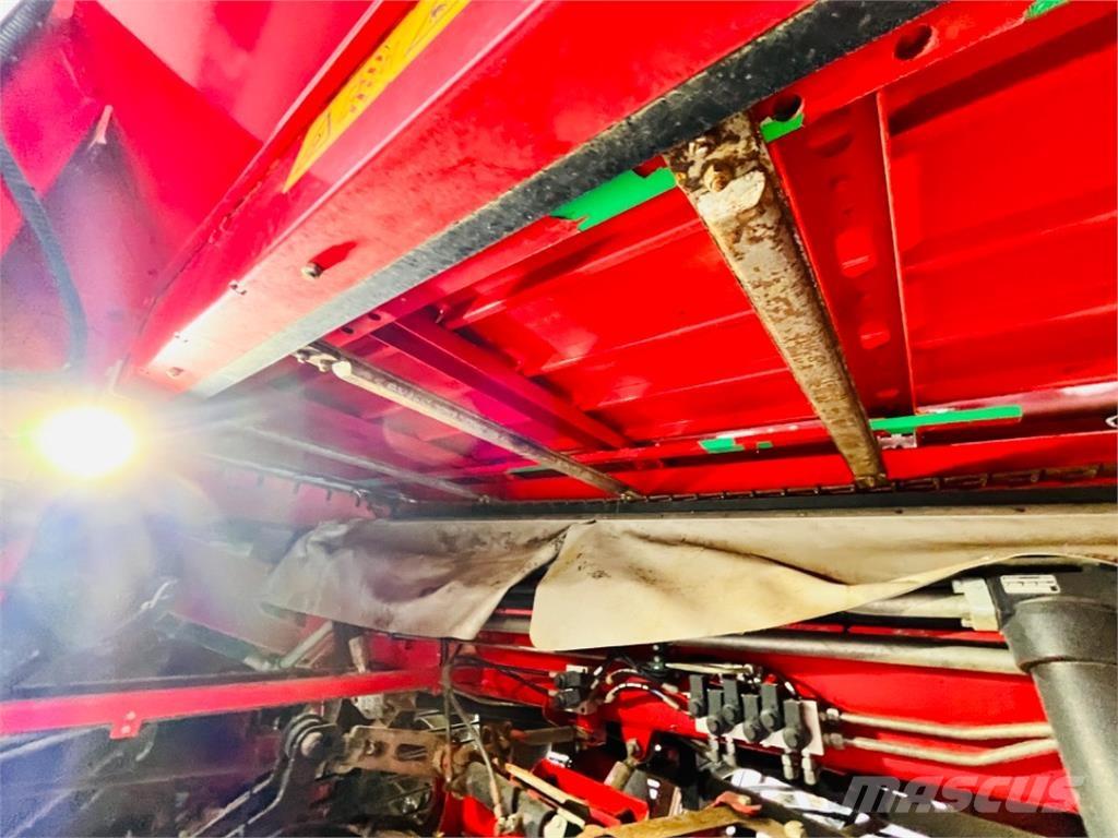 Holmer T4-40 Runkelių kombainai