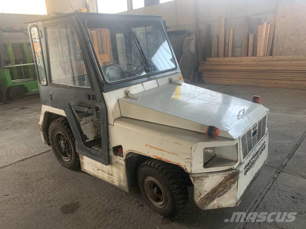 Nissan TD2500 V-2579 Oro uostų įranga