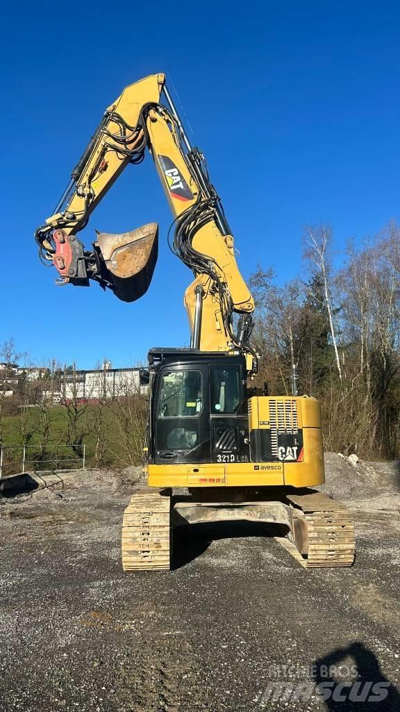 CAT 321 D Vikšriniai ekskavatoriai