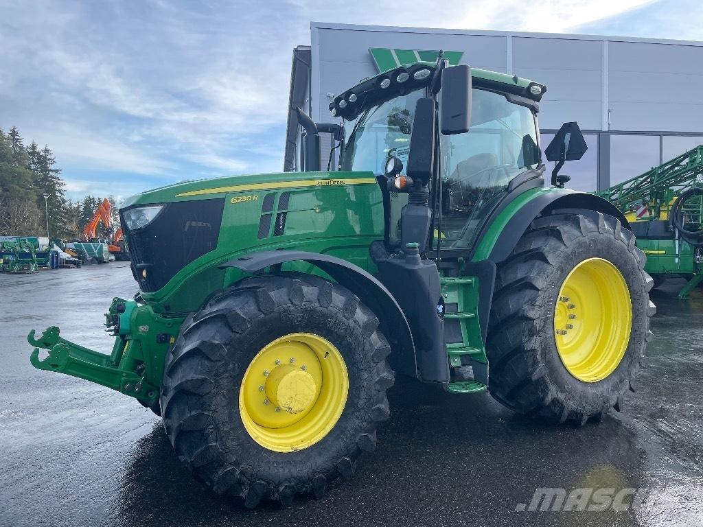John Deere 6230R Traktoriai