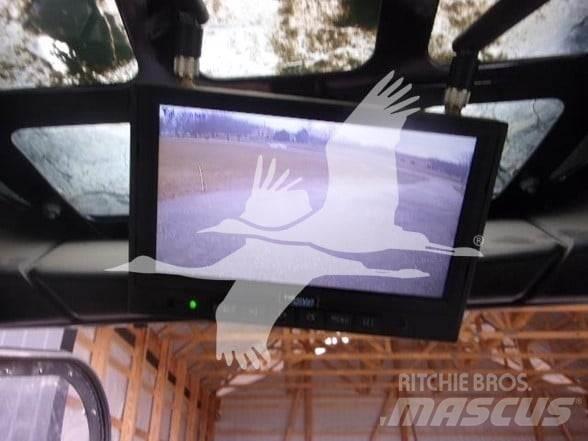 Bobcat T870 Krautuvai su šoniniu pasukimu
