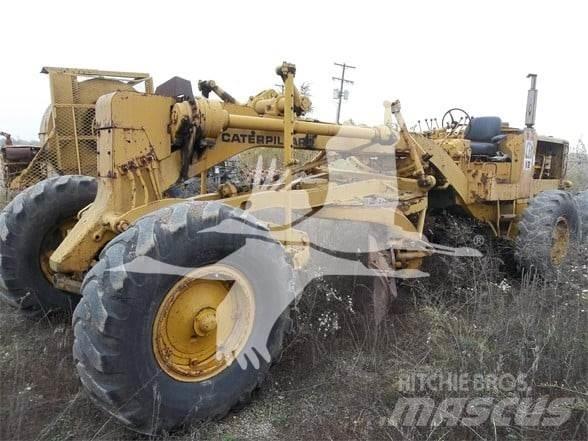CAT 12F Greideriai
