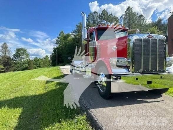 Peterbilt 389 Naudoti vilkikai