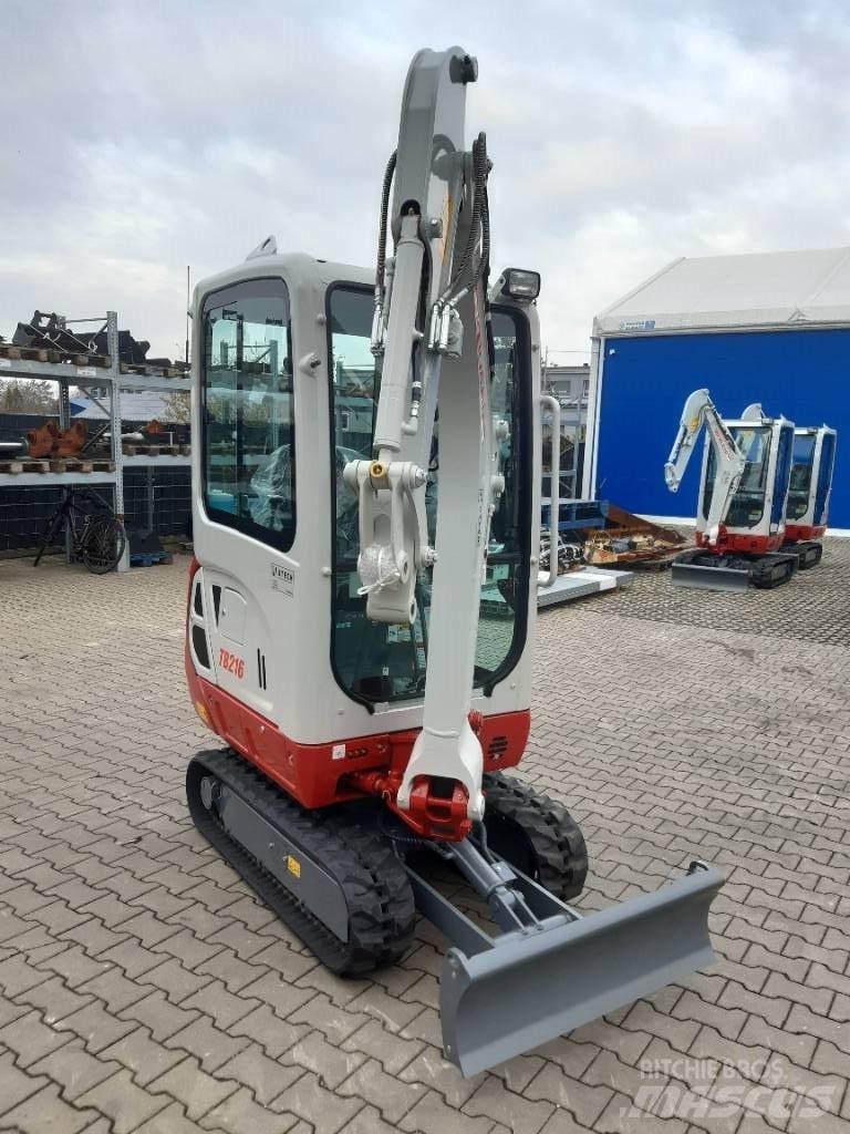 Takeuchi TB216 V2 Mini ekskavatoriai < 7 t