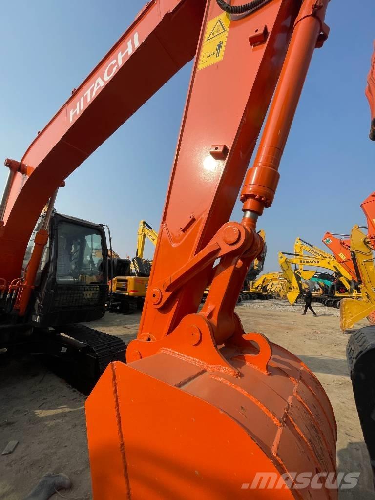 Hitachi ZX 130 Vikšriniai ekskavatoriai