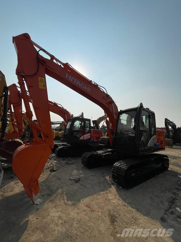 Hitachi ZX 130 Vikšriniai ekskavatoriai