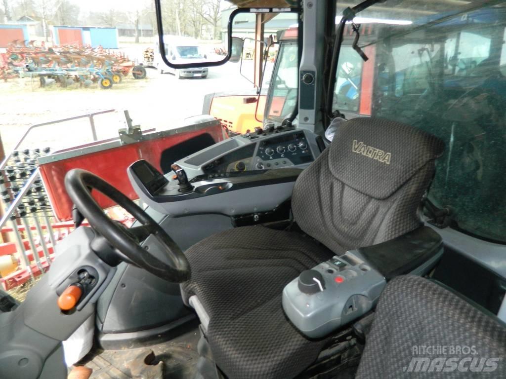 Valtra T 234 V Traktoriai