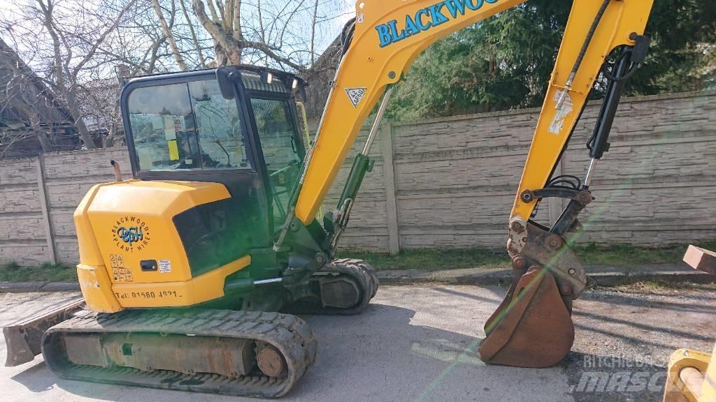 JCB 57 Vikšriniai ekskavatoriai