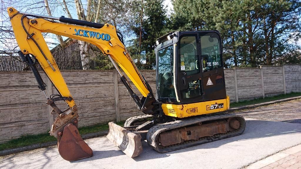 JCB 57 Vikšriniai ekskavatoriai