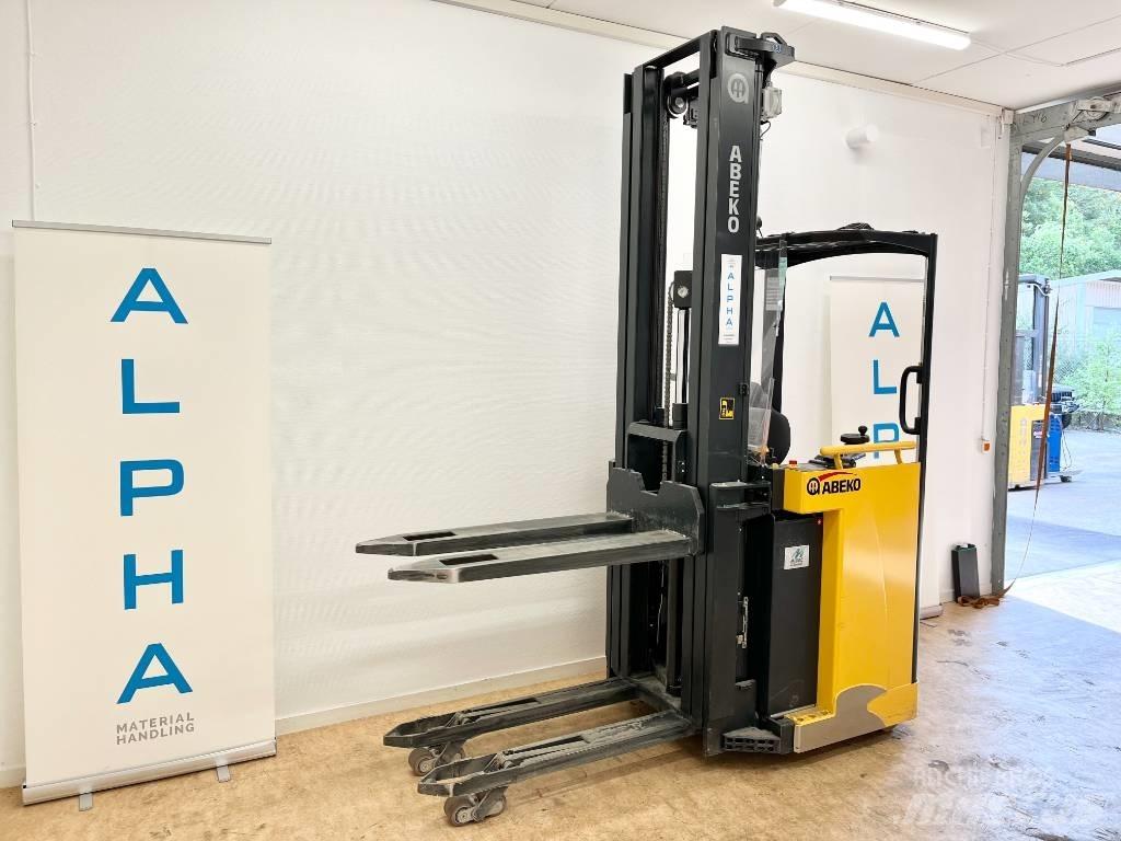 Abeko SW1600 Savaeigiai rietuvai