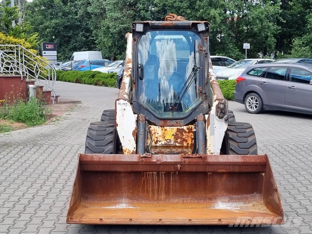 Bobcat S 850 Krautuvai su šoniniu pasukimu