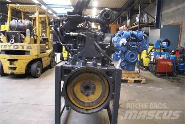 Komatsu SA6D125 E2 Varikliai