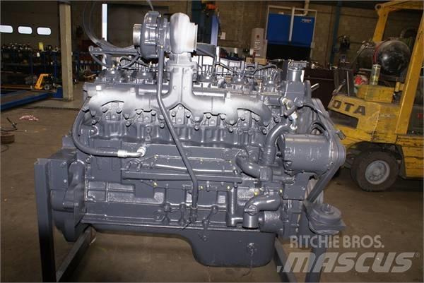 Komatsu SA6D125 E2 Varikliai