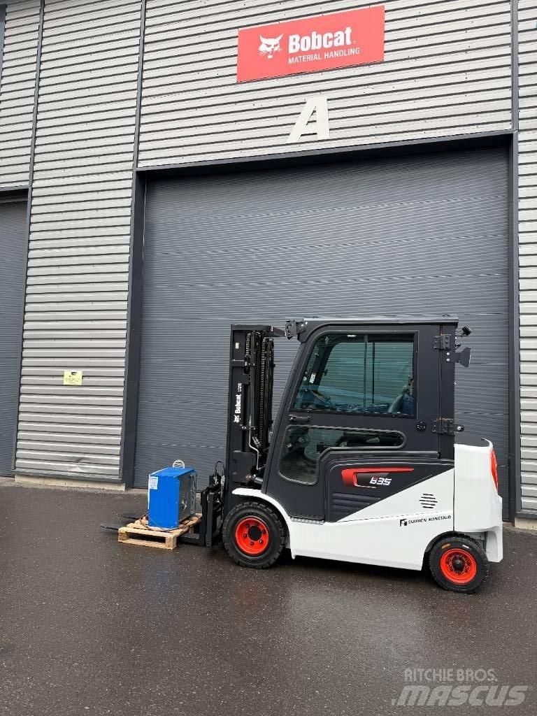 Bobcat B35NS Trukki Elektriniai šakiniai krautuvai
