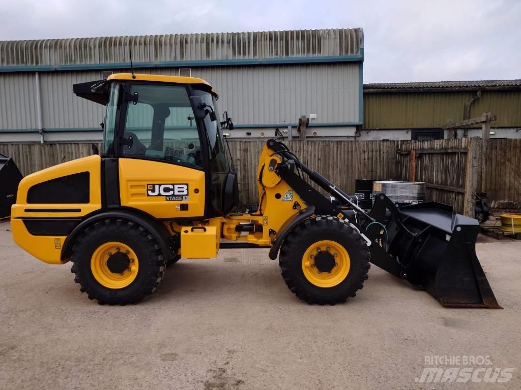JCB 407 Naudoti ratiniai krautuvai