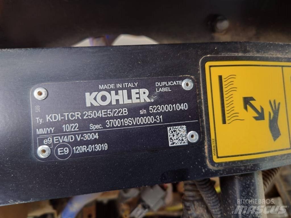 JCB 407 Naudoti ratiniai krautuvai