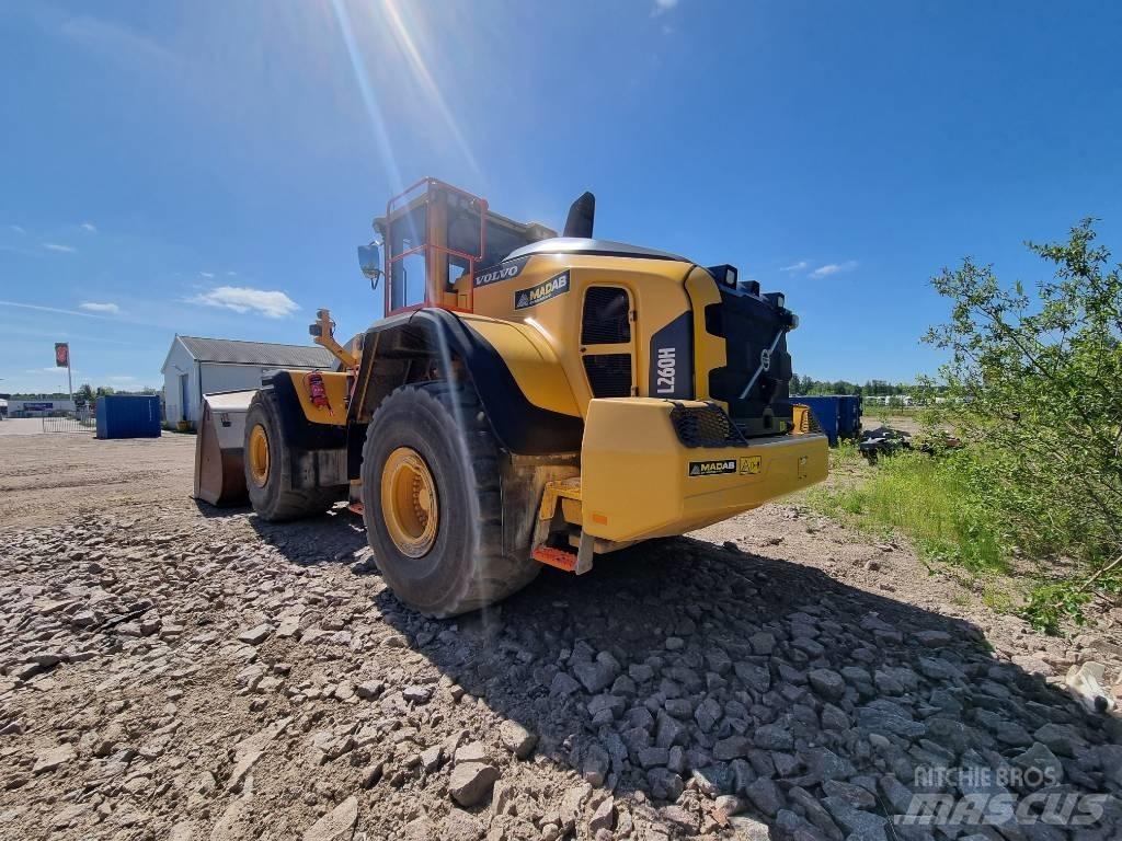 Volvo L 260 H Naudoti ratiniai krautuvai