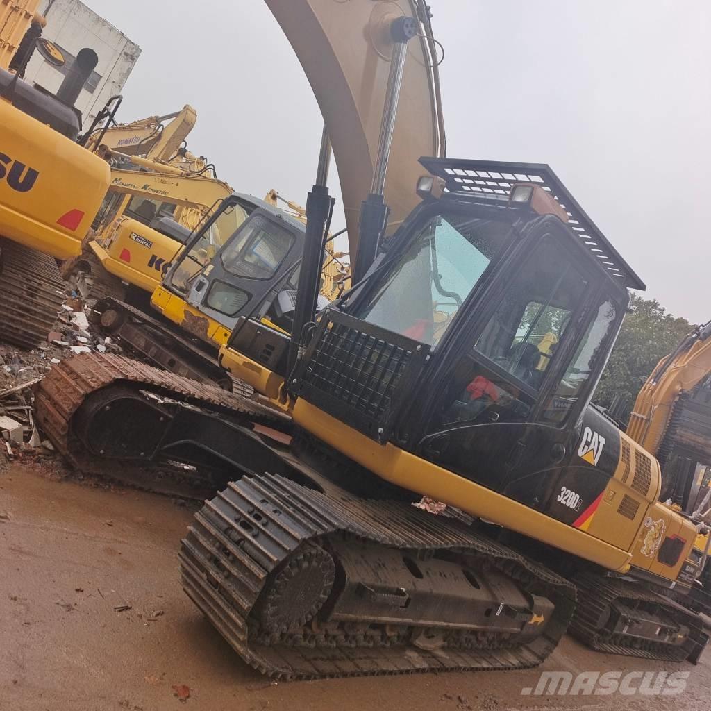 CAT 320 D Vikšriniai ekskavatoriai