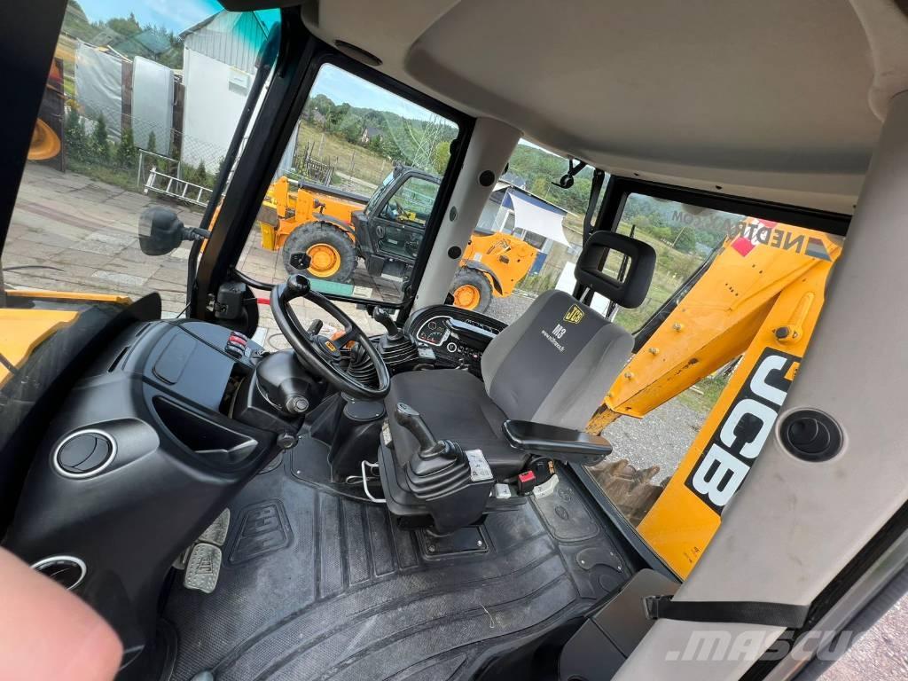 JCB 4 CX Eco Daugiafunkciniai pakrovėjai
